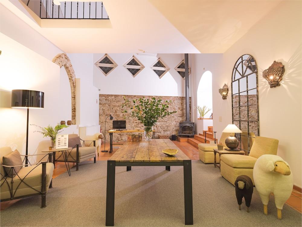 ADC - Albergaria Do Calvário - by Unlock Hotels Évora Esterno foto